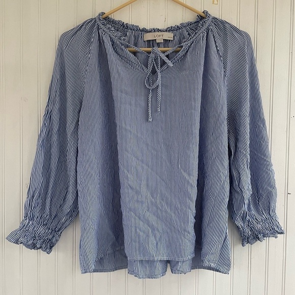LOFT Women's Blue White Striped Cottage core Long Sleeve Blouse Medium Petite - Picture 1 of 8